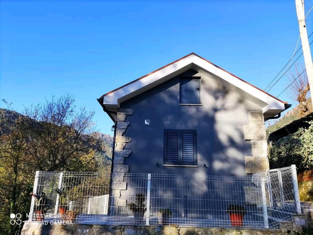 Casa Grilo Villa Geres Exterior photo